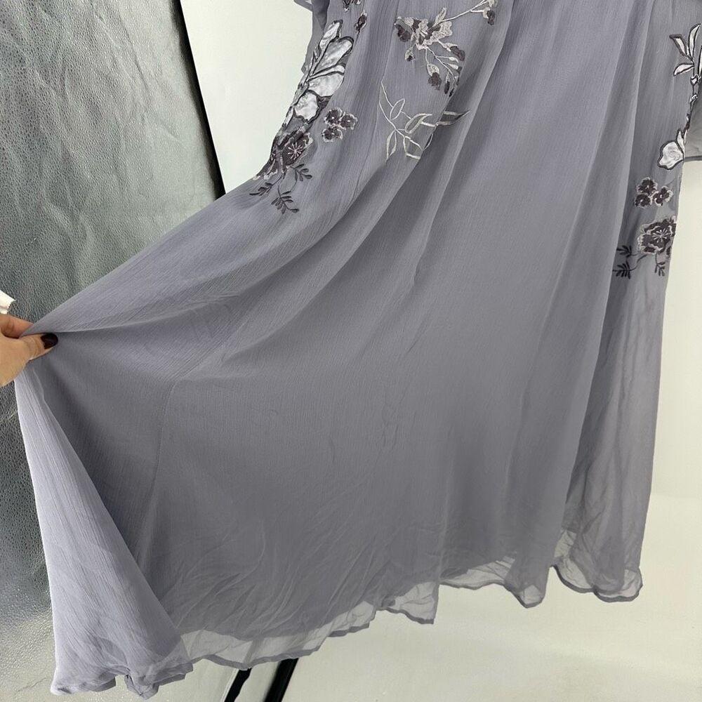 ASOS Curve blouson embroidered midi dress with cape back Size 24 Lavender Fairy. - Picture 14 of 16